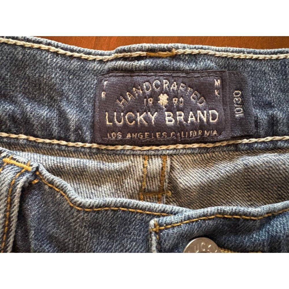 Lucky Brand The Bermuda Cutoff Denim Jean Shorts Distressed Size 10 US 30 - Picture 4 of 9